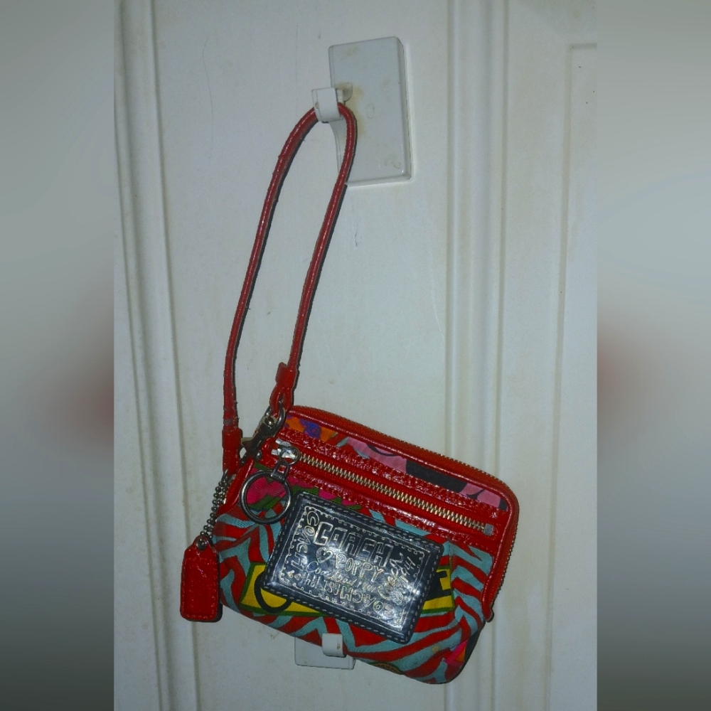 Coach Multicolor POPPY GRAFFITI Wristlet Clutch